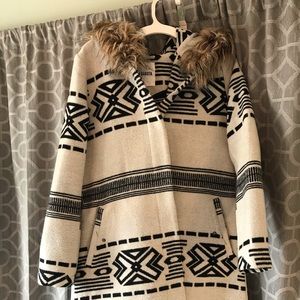 Cream & black Aztec print coat w faux fur hood